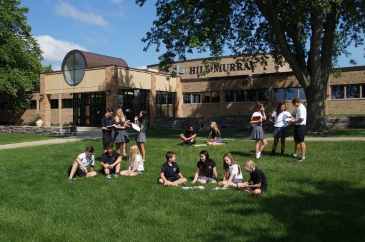 Minnesota - Trường Trung Học Hill-Murray School - USA