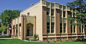 California - Trường Trung Học Ngoại Trú Mercy High School - USA